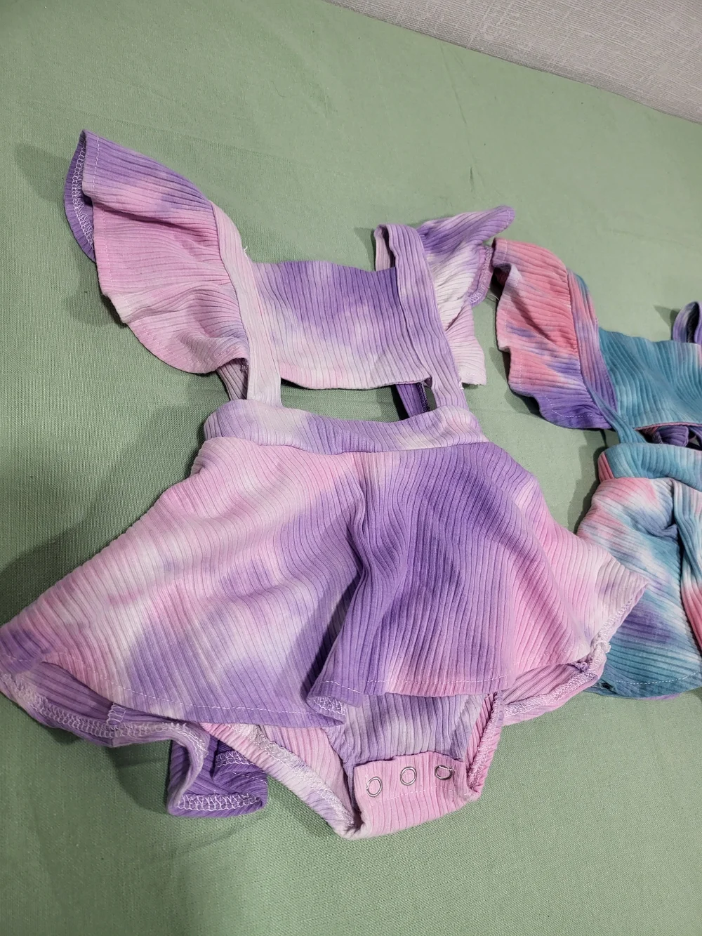 SHEIN Pastel Tie-Dye Ruffle Strap Baby One-Piece Bodysuits - Pink, Purple, Blue